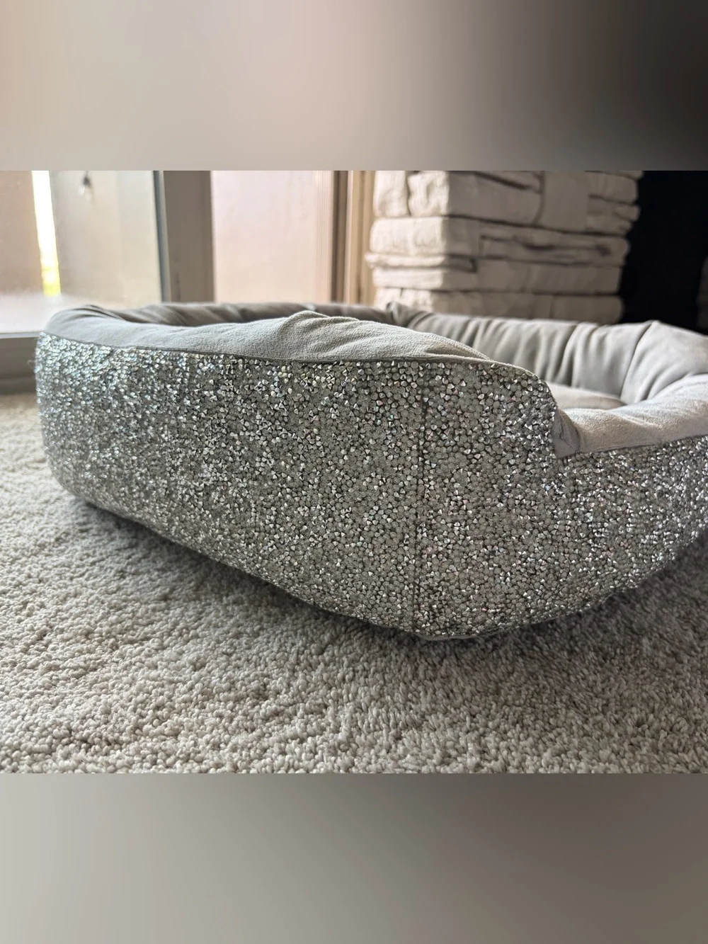 Sparkle Plush Pet Bed in Light Gray